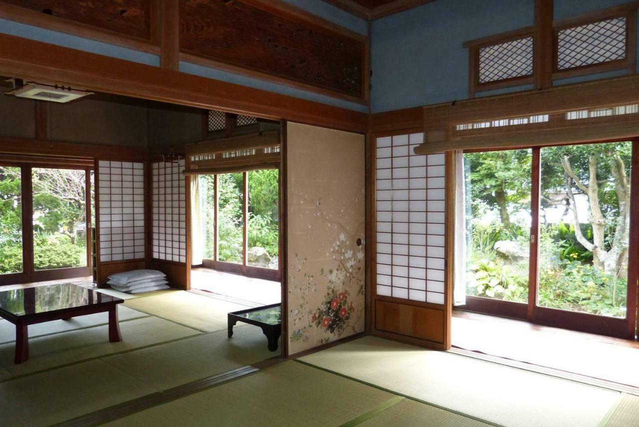 Guesthouse Higashi Fujitatei Shin'onsen Buitenkant foto