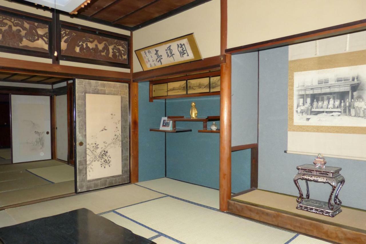 Guesthouse Higashi Fujitatei Shin'onsen Buitenkant foto